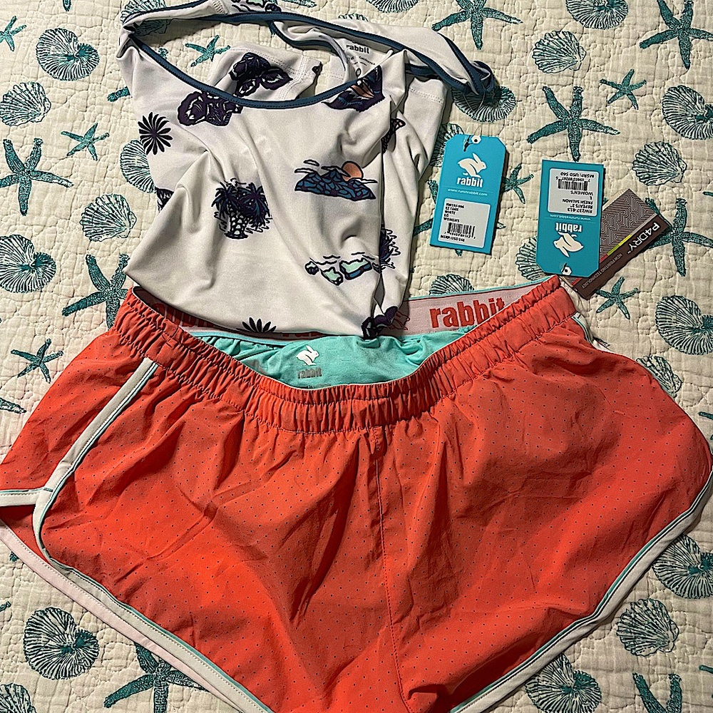 Run in rabbit tank top shorts new large